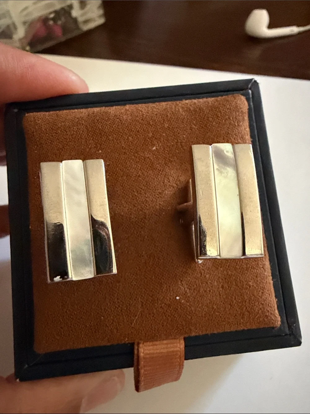 N/A classic silver